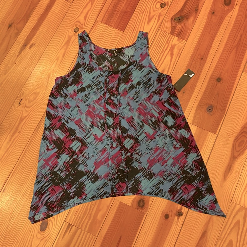 💜NWT💜 GNW‎ Tank